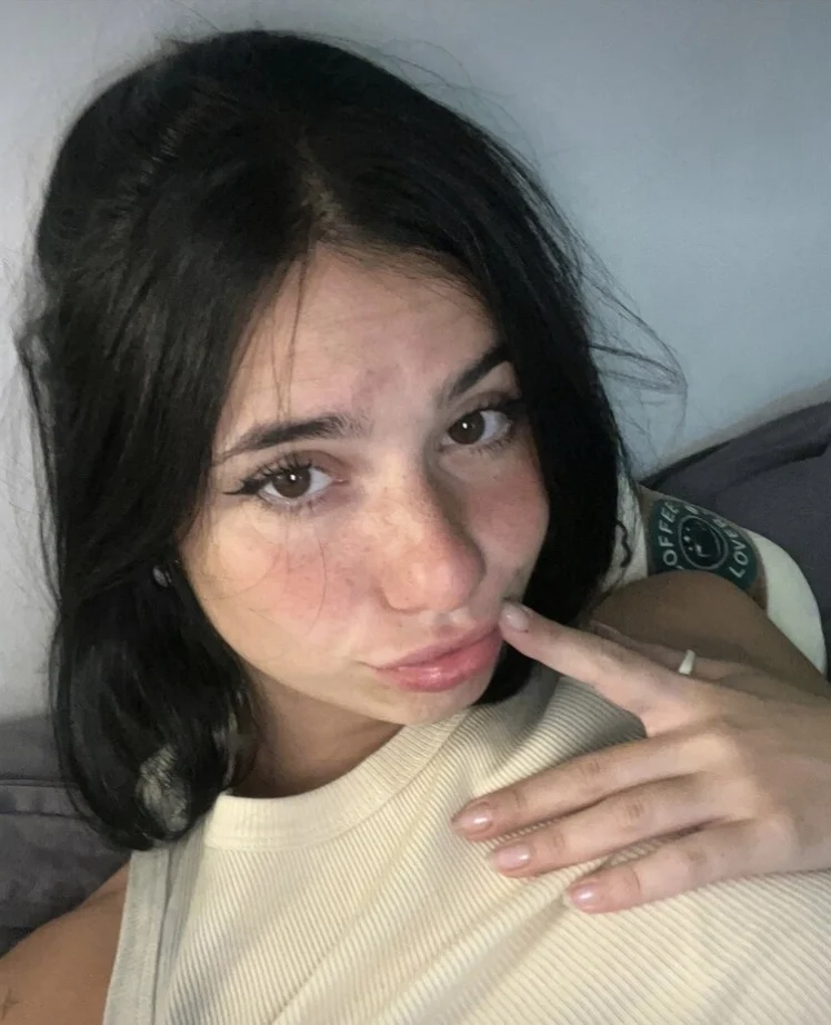 Chloe, deutsches OnlyFans Model mit kostenlosem Profil
